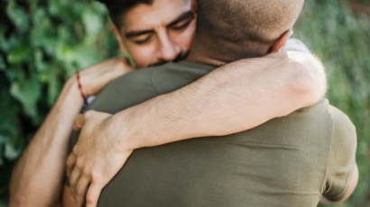 Hyposensitivity is a sensory issue in adults and children that can result in them craving sensory input, such as deep-pressure hugs